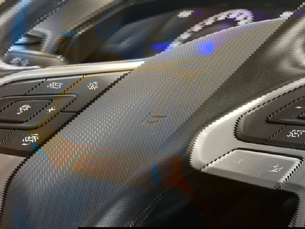 Volkswagen T-Cross usata a Prato (16)