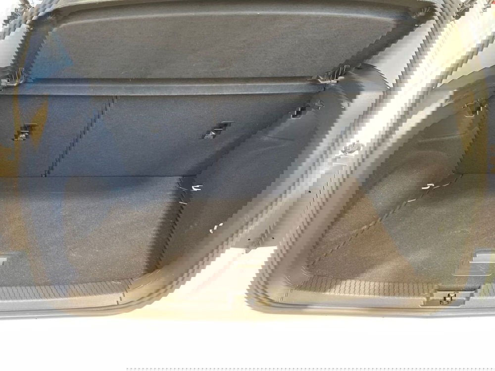 Volkswagen T-Cross usata a Prato (8)