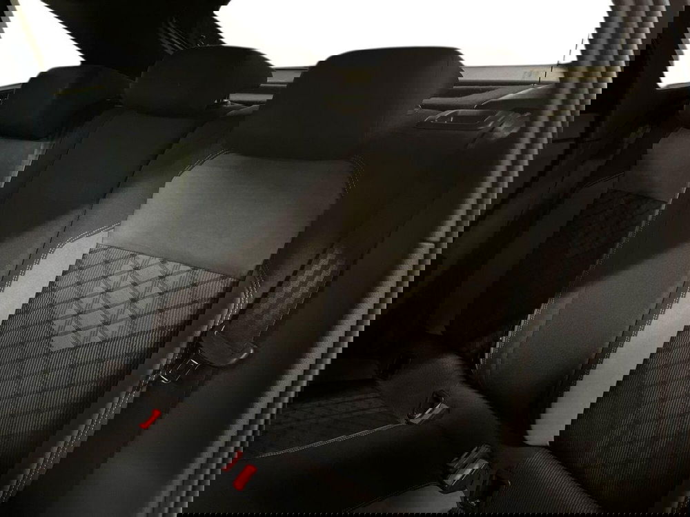 Volkswagen Taigo usata a Prato (12)