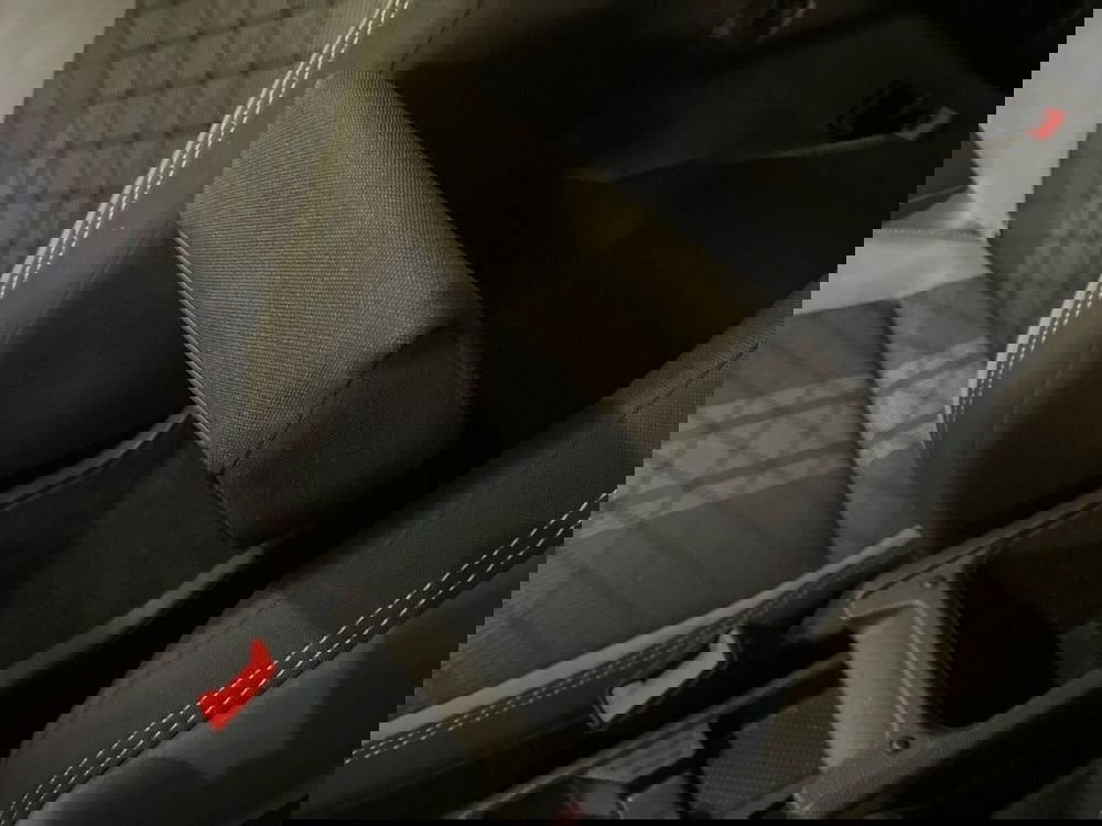 Volkswagen Taigo usata a Prato (17)