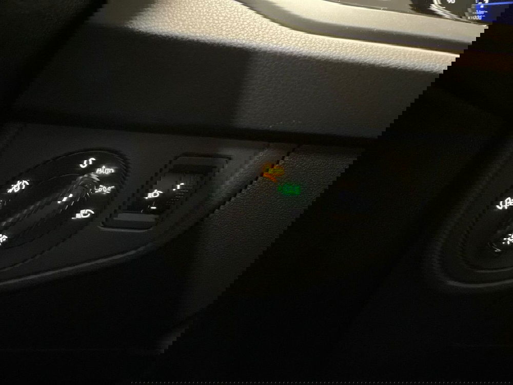 Volkswagen Taigo usata a Prato (18)