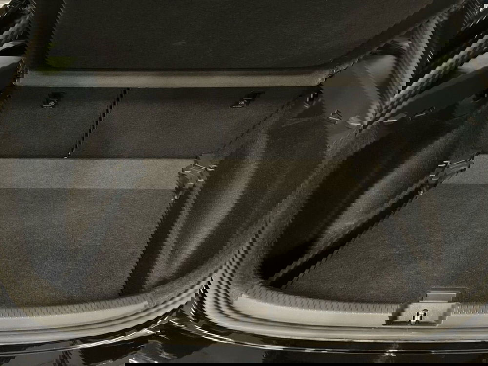 Volkswagen Taigo usata a Prato (8)