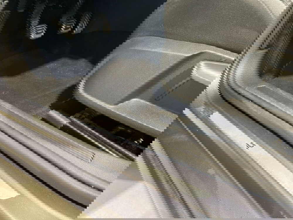 Volkswagen Taigo usata a Pistoia (19)