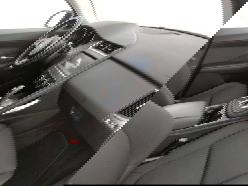 Jaguar E-Pace usata a Modena (11)