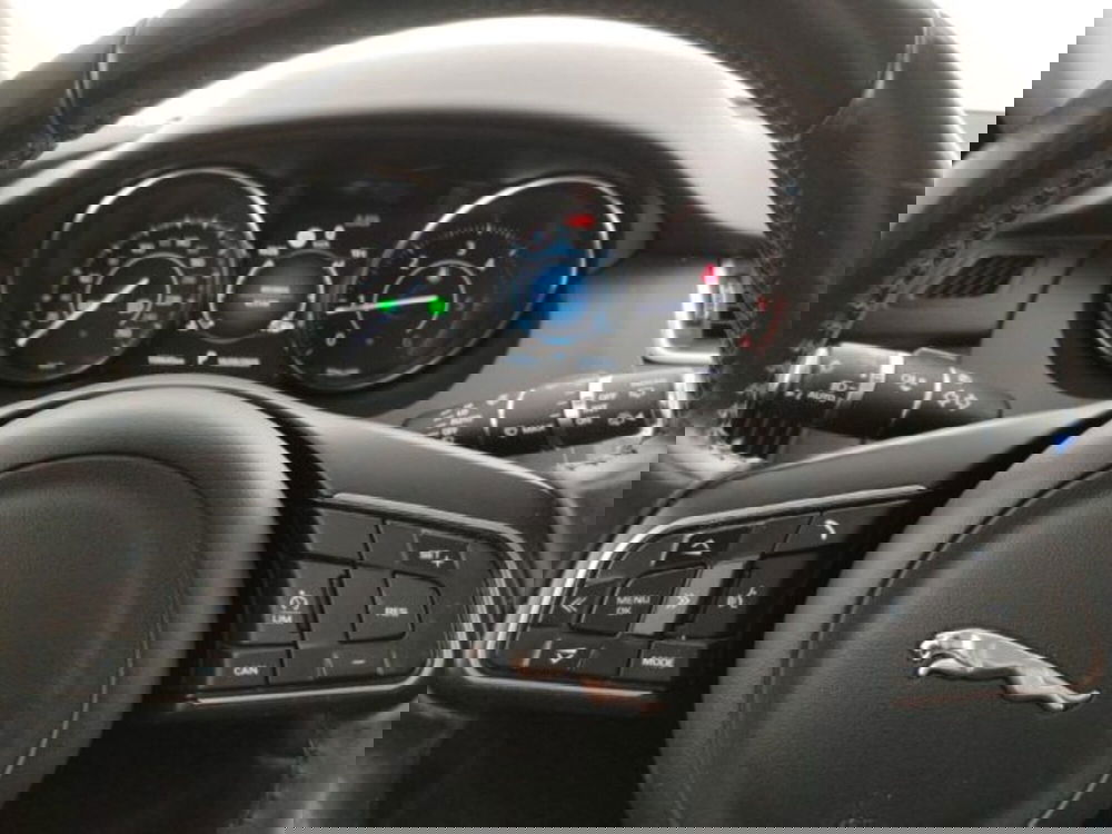 Jaguar E-Pace usata a Modena (14)