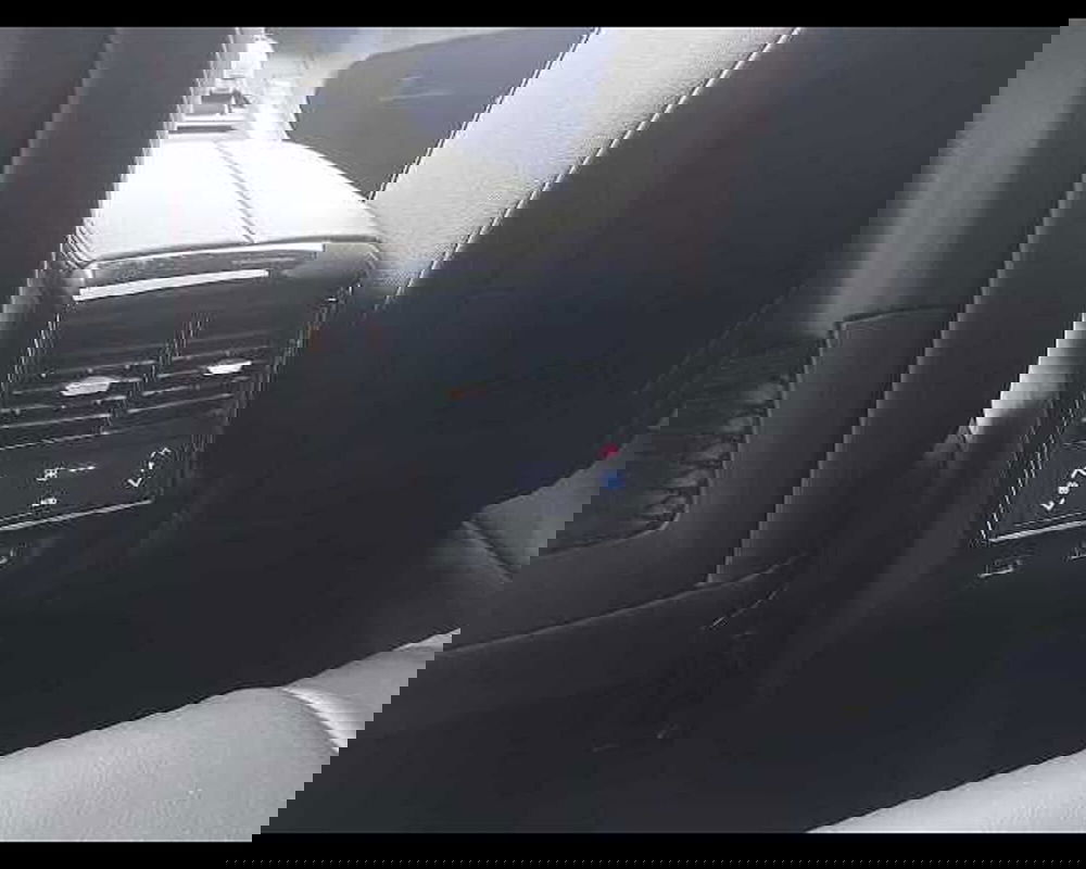 Ds DS 7 usata a Venezia (14)