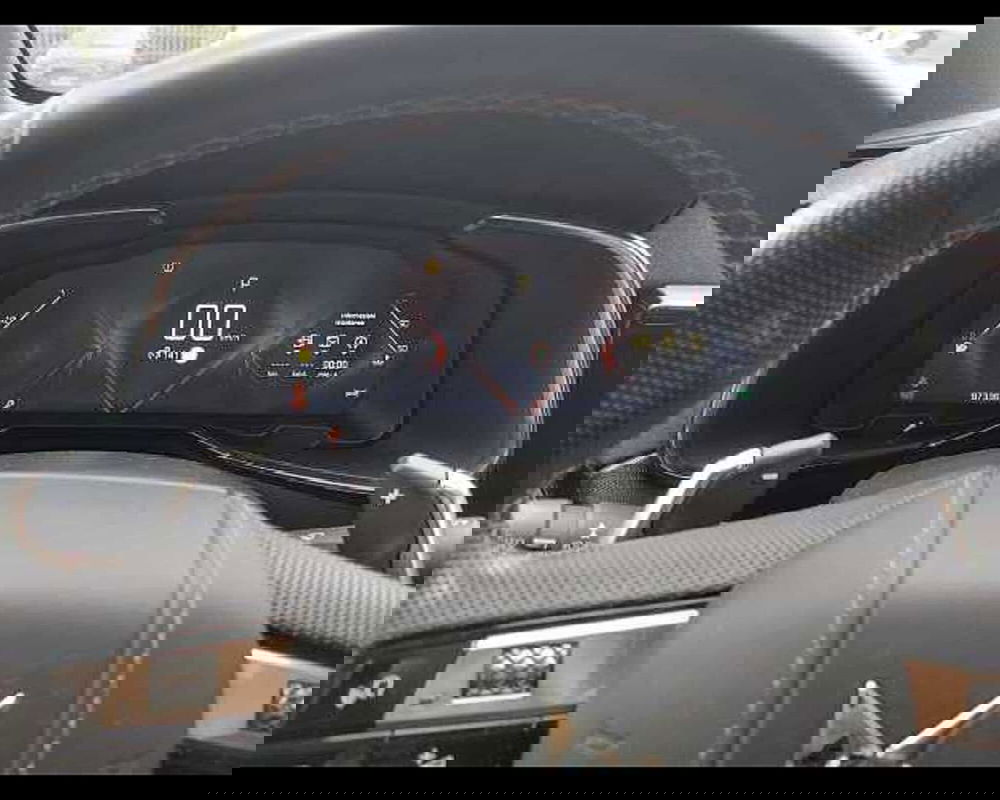 Ds DS 7 usata a Venezia (9)