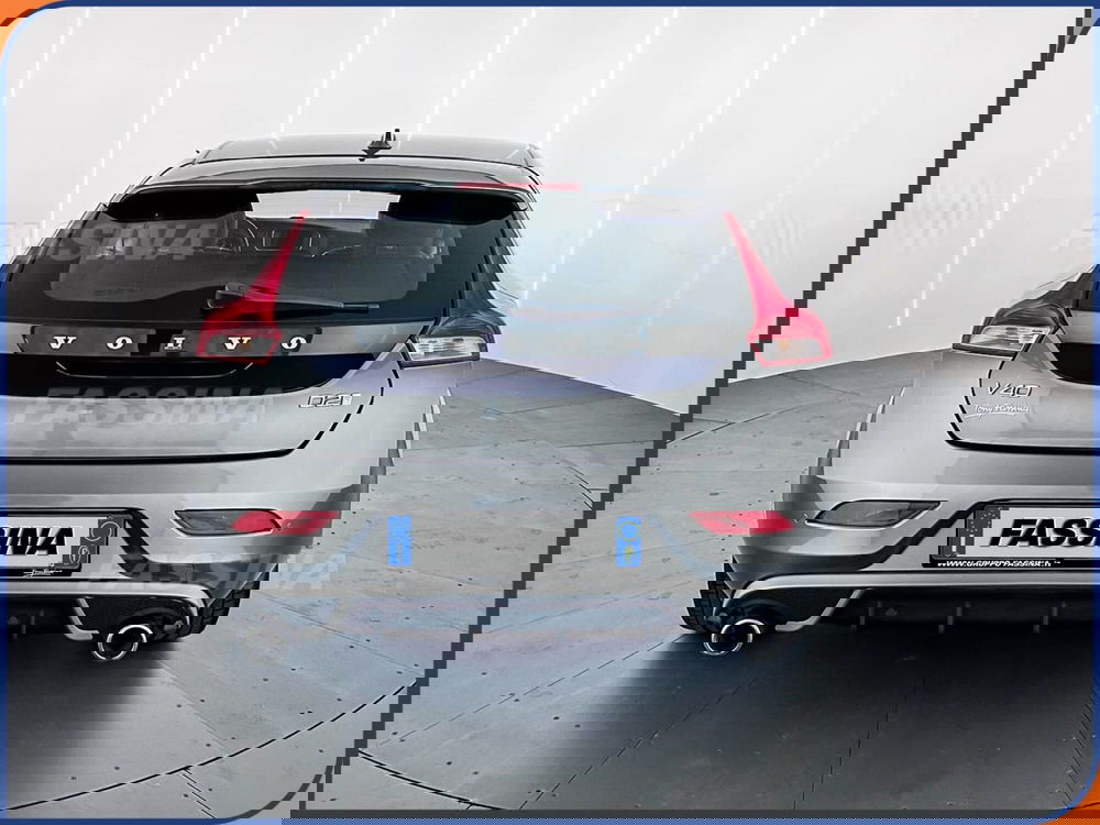 Volvo V40 usata a Milano (5)