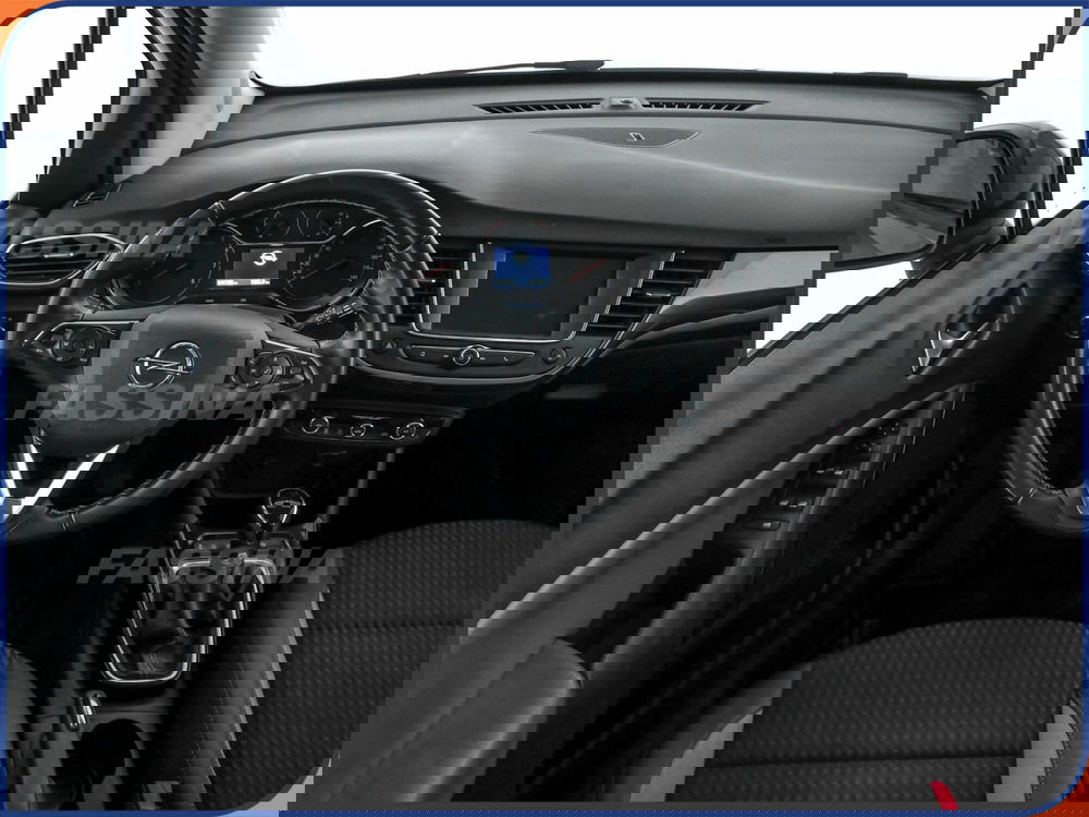 Opel Crossland X usata a Milano (10)