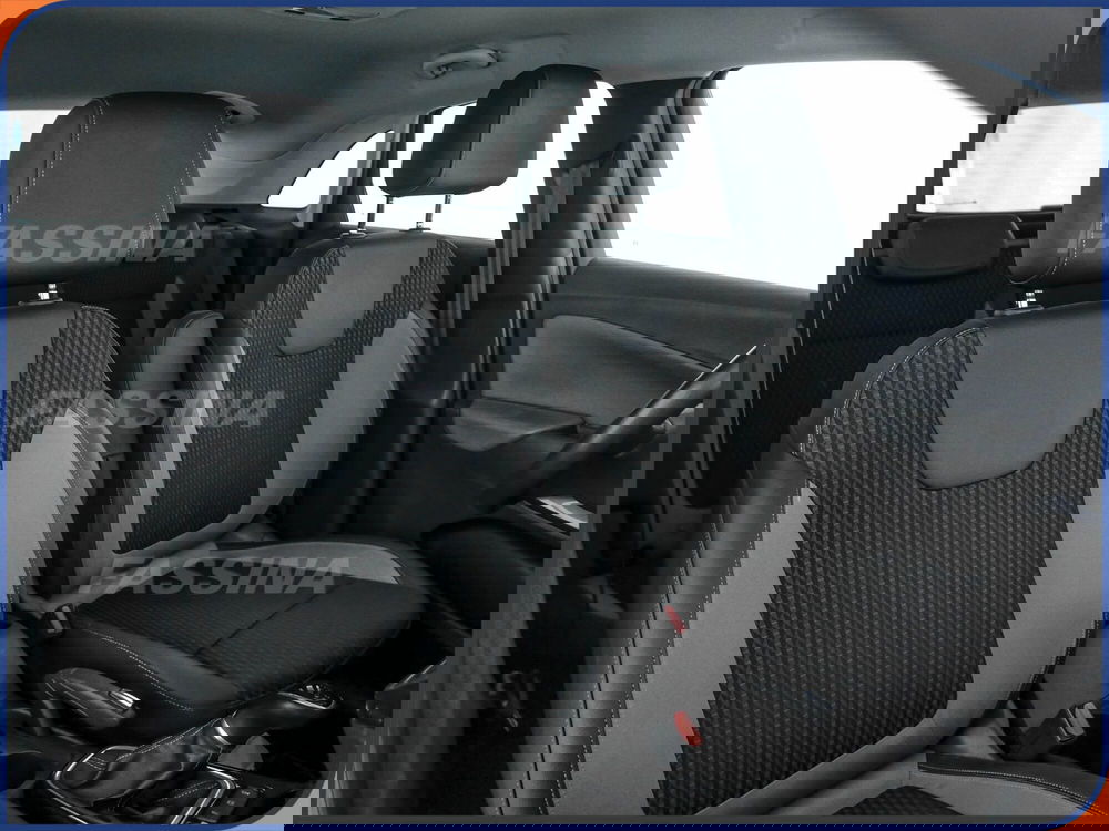 Opel Crossland X usata a Milano (13)