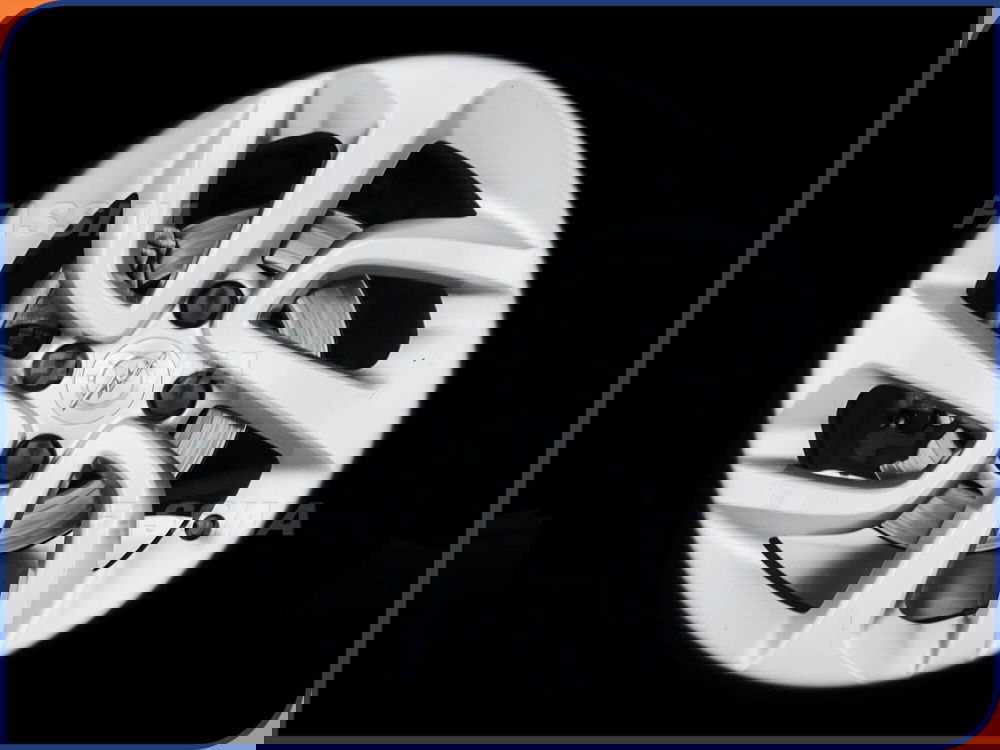 Opel Crossland X usata a Milano (7)