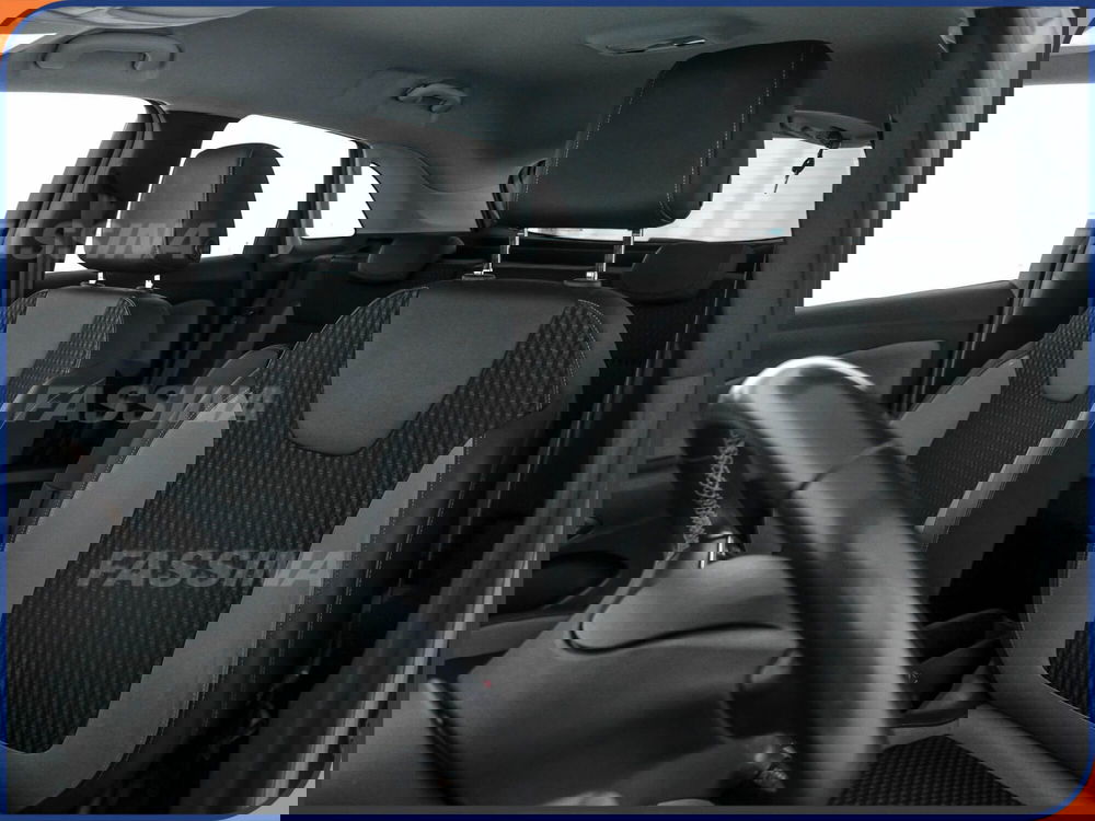 Opel Crossland X usata a Milano (8)