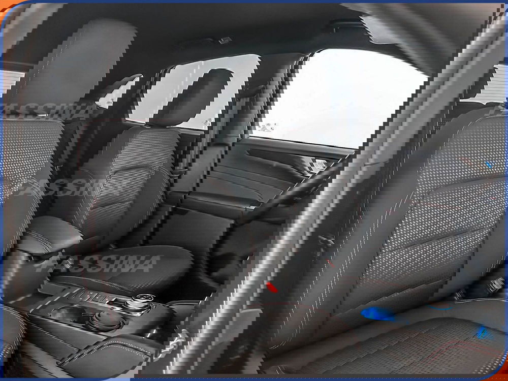 Ford Kuga usata a Milano (13)