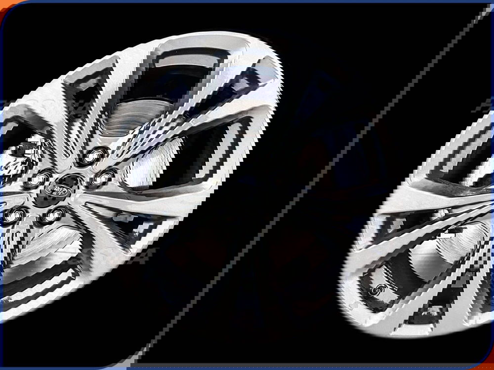 Ford Kuga usata a Milano (7)