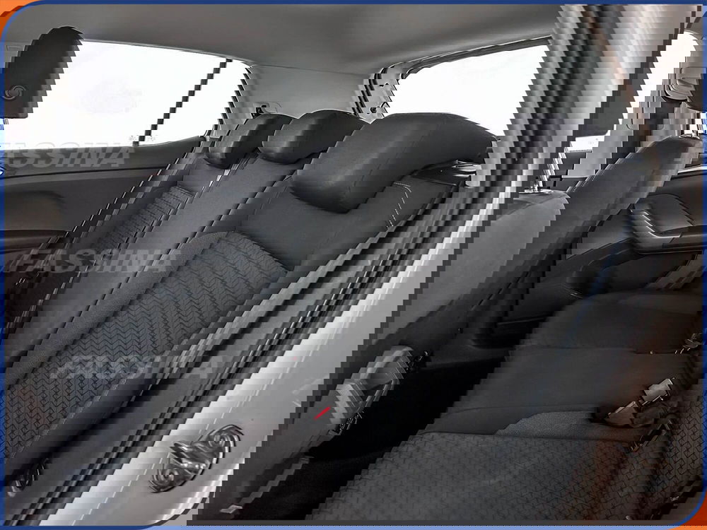 Volkswagen T-Cross usata a Milano (10)