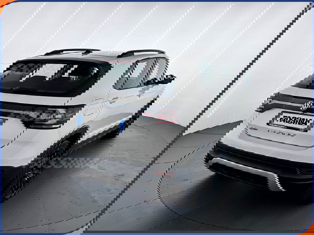 Volkswagen T-Cross usata a Milano (6)