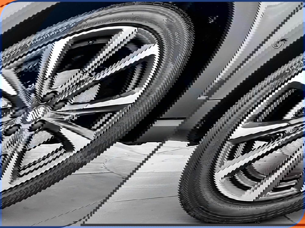 SEAT Arona nuova a Milano (7)