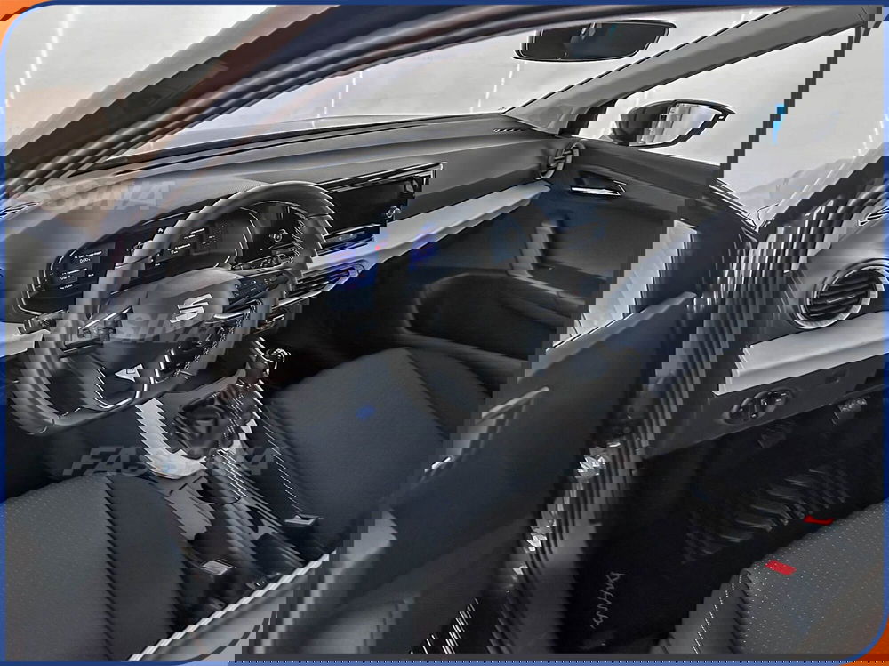 SEAT Arona nuova a Milano (9)