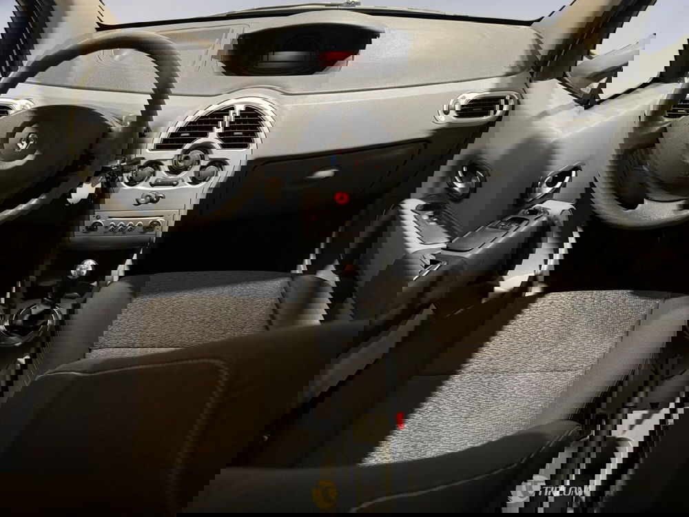 Renault Grand Modus usata a Milano (11)