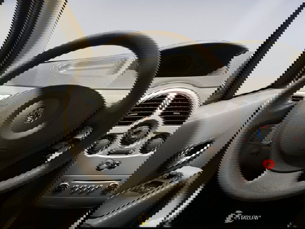 Renault Grand Modus usata a Milano (15)