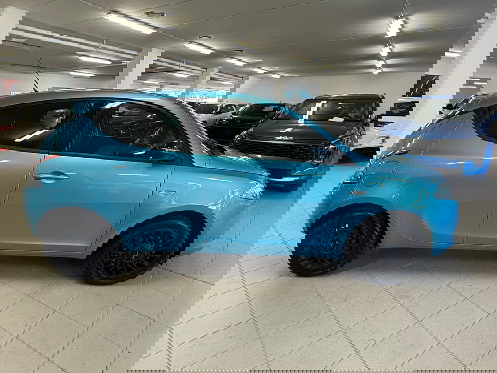 Lancia Ypsilon usata a Arezzo (4)