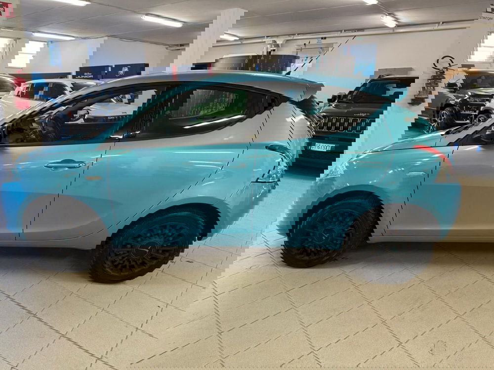 Lancia Ypsilon usata a Arezzo (8)