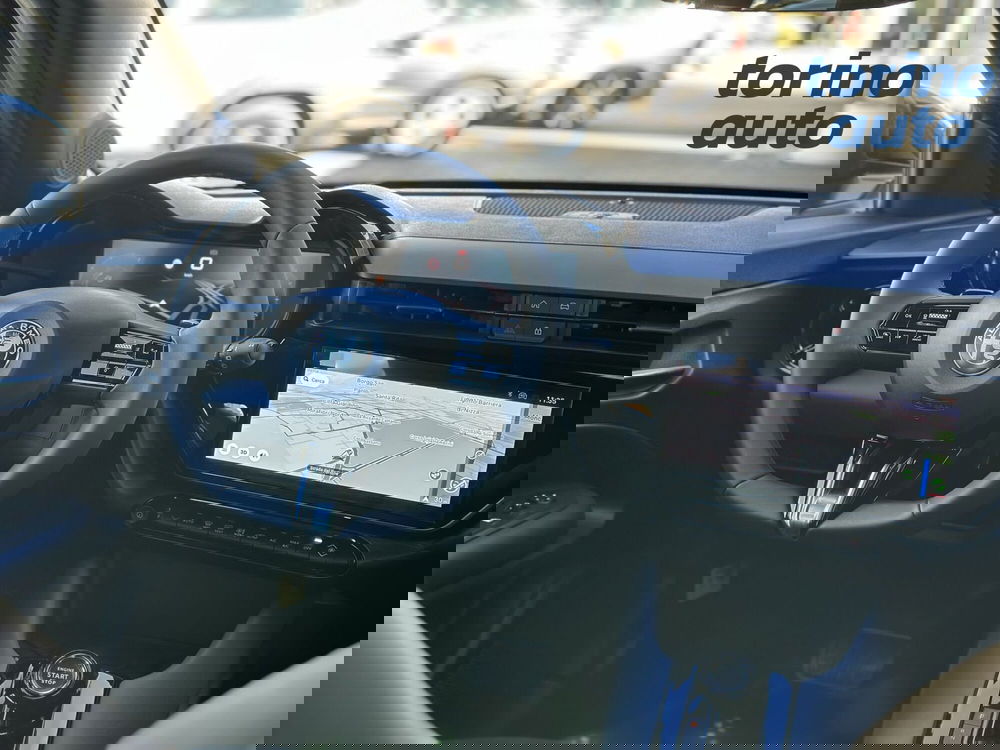 Alfa Romeo Junior nuova a Torino (16)