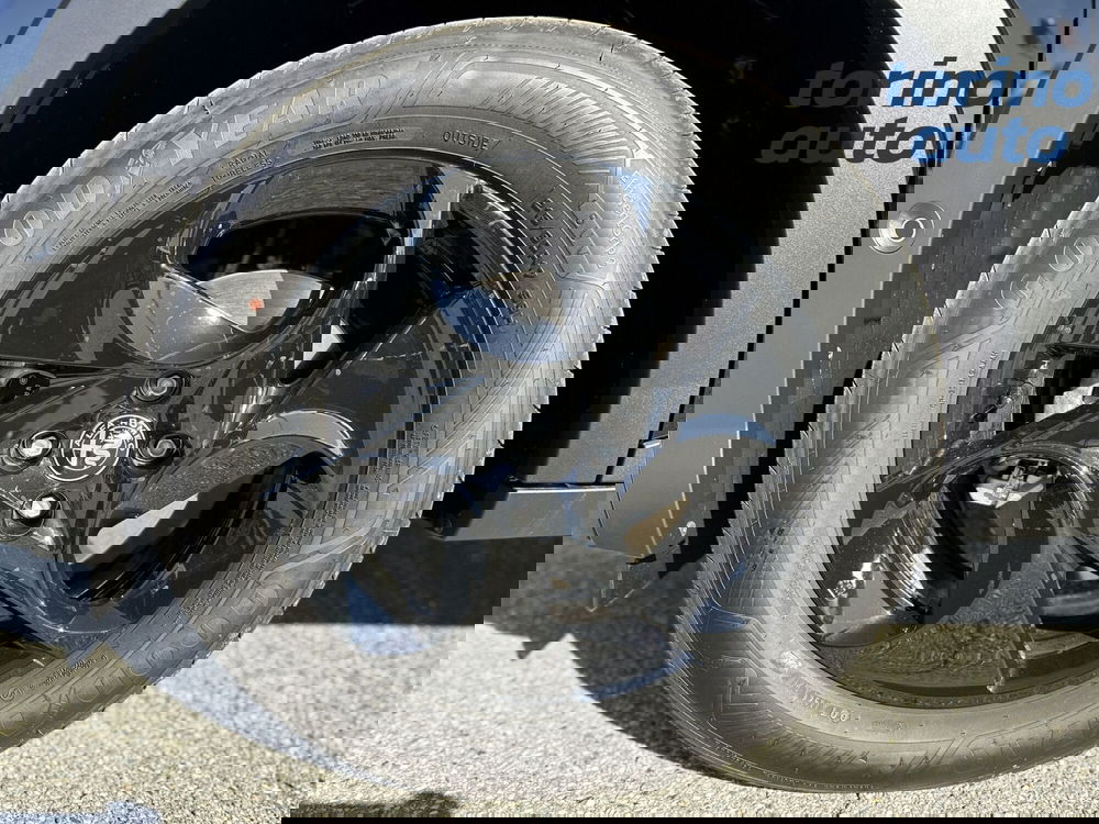 Alfa Romeo Junior nuova a Torino (9)