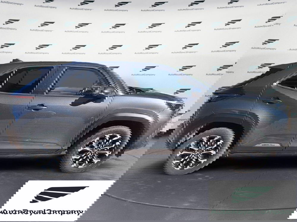 Toyota Yaris Cross usata a Roma (4)