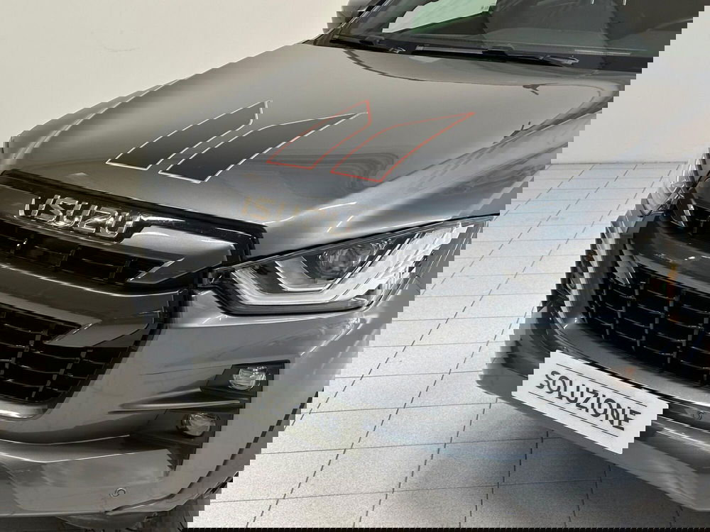 Isuzu D-Max Pick-up usata a Verbano Cusio Ossola (12)