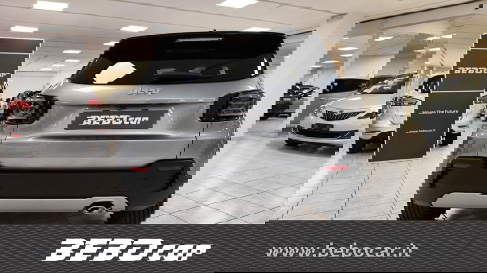 Jeep Avenger nuova a Torino (12)