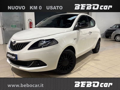 Lancia Ypsilon 1.0 FireFly 5 porte S&amp;S Hybrid Silver Plus del 2022 usata a Collegno