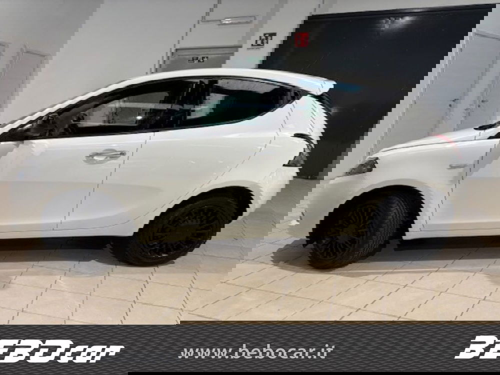 Lancia Ypsilon usata a Torino (2)