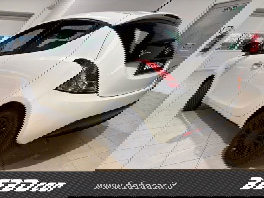 Lancia Ypsilon usata a Torino (3)