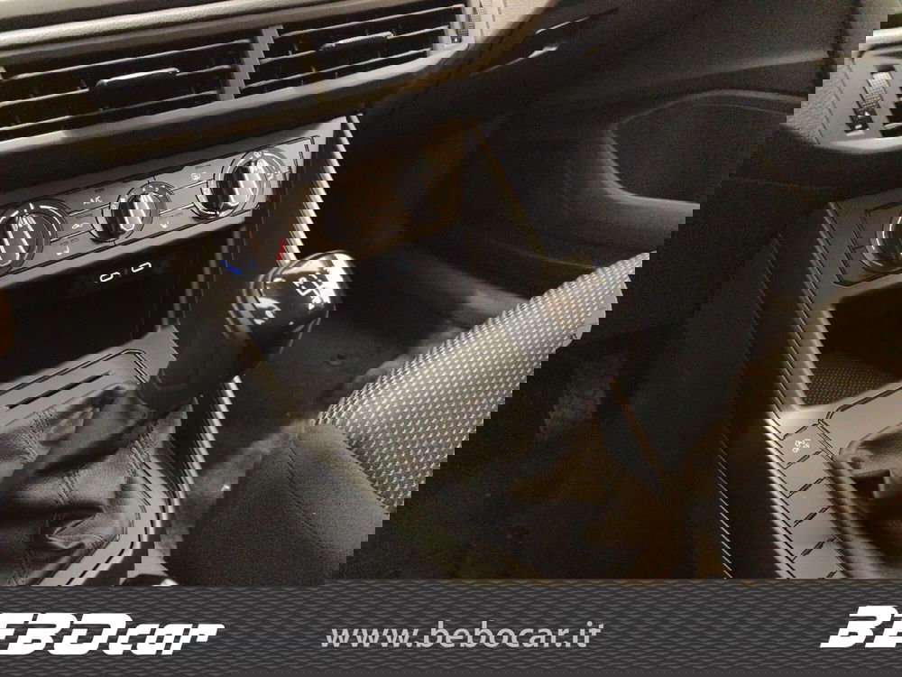 Volkswagen Polo nuova a Torino (20)