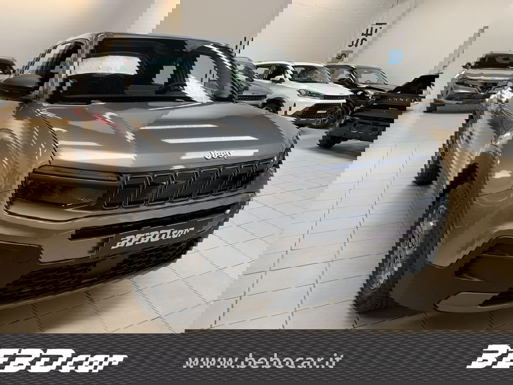 Jeep Avenger nuova a Torino (9)