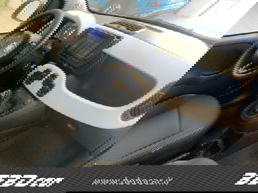 Fiat Panda Cross nuova a Torino (11)