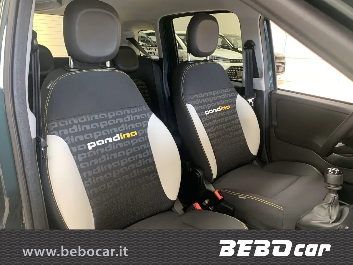 Fiat Panda Cross nuova a Torino (17)
