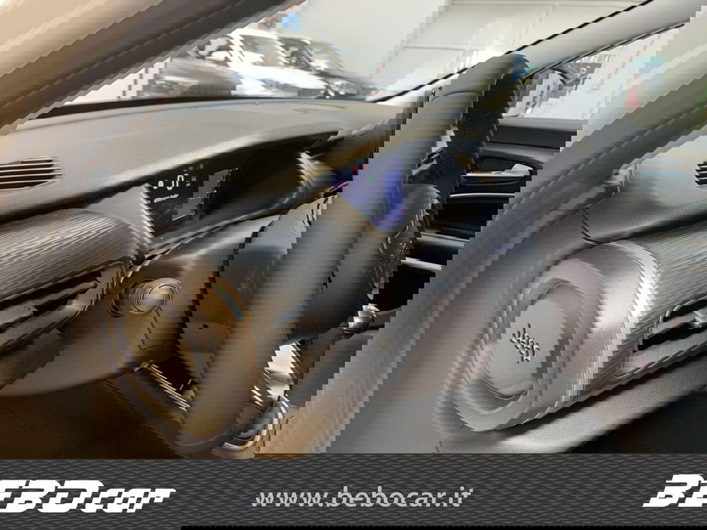 Jeep Avenger nuova a Torino (13)