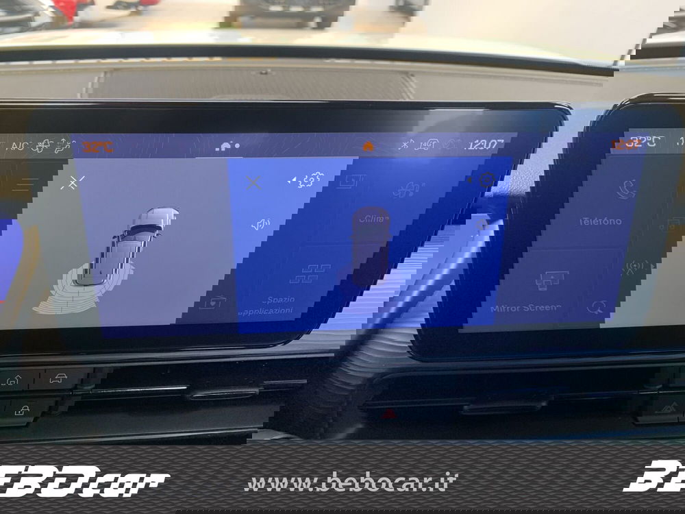 Jeep Avenger nuova a Torino (18)