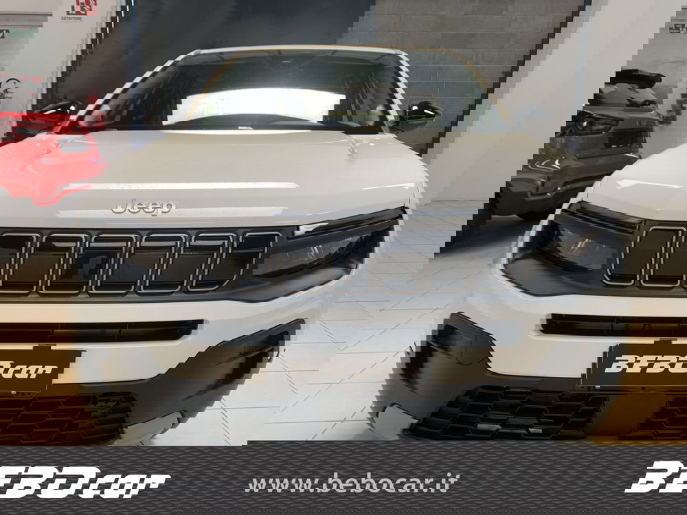 Jeep Avenger nuova a Torino (2)