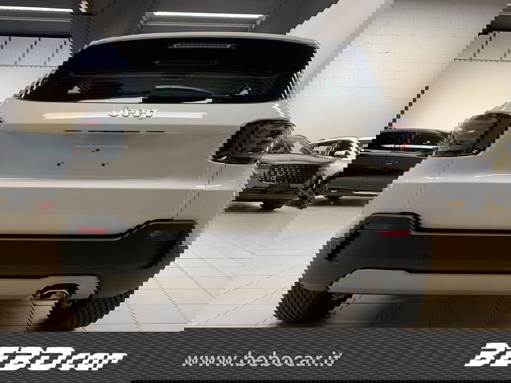 Jeep Avenger nuova a Torino (7)