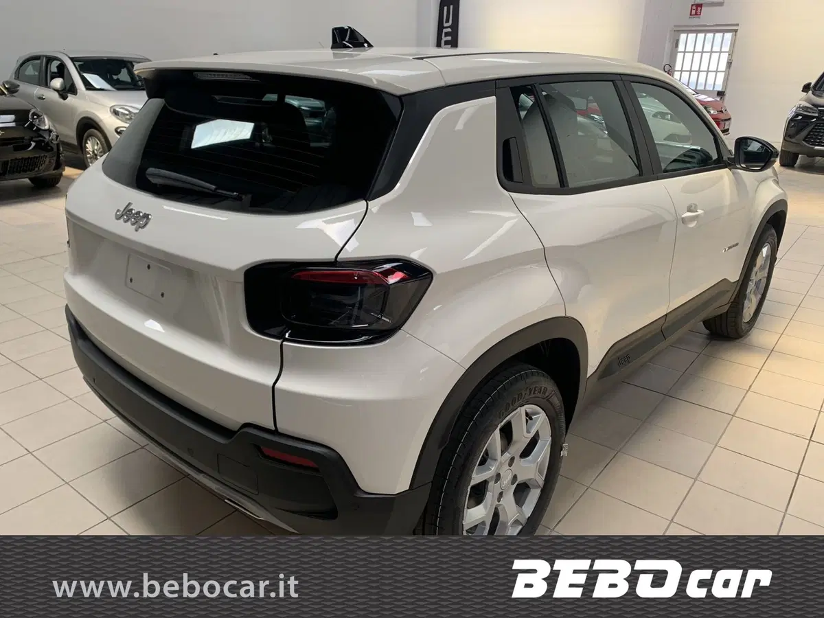 Jeep Avenger nuova a Torino (8)
