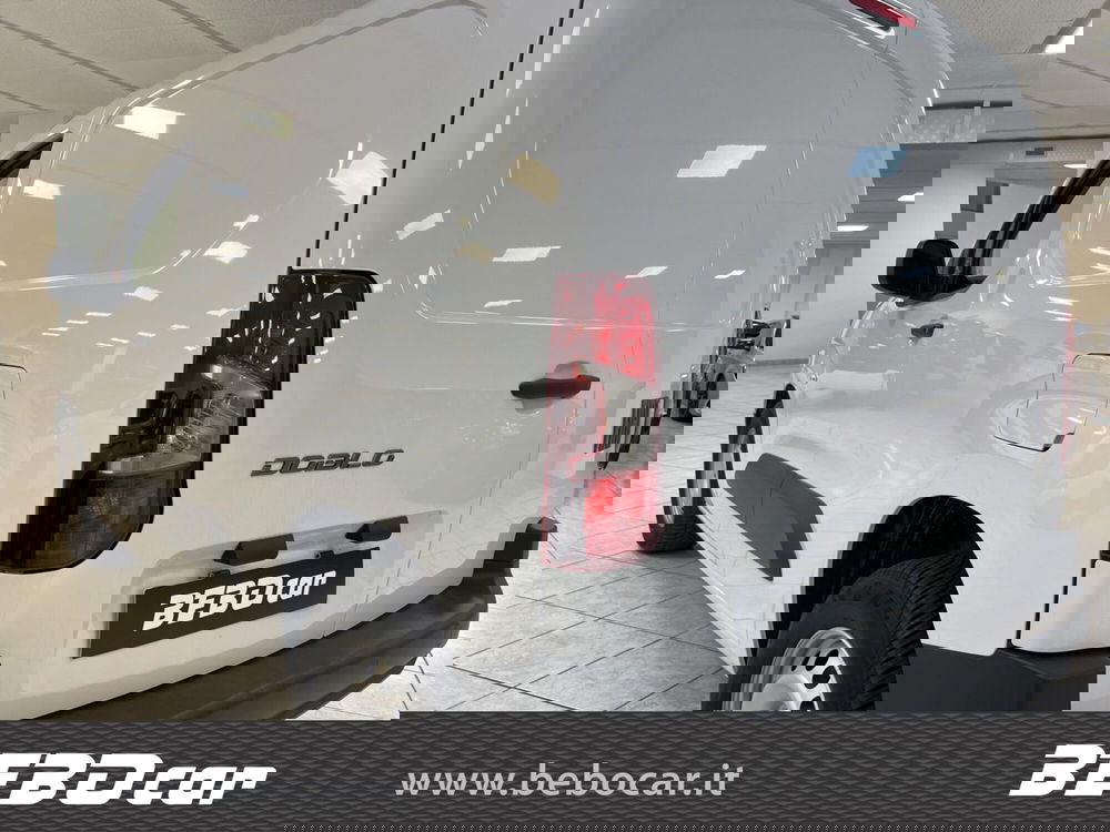 Fiat Doblò Furgone nuova a Torino (16)