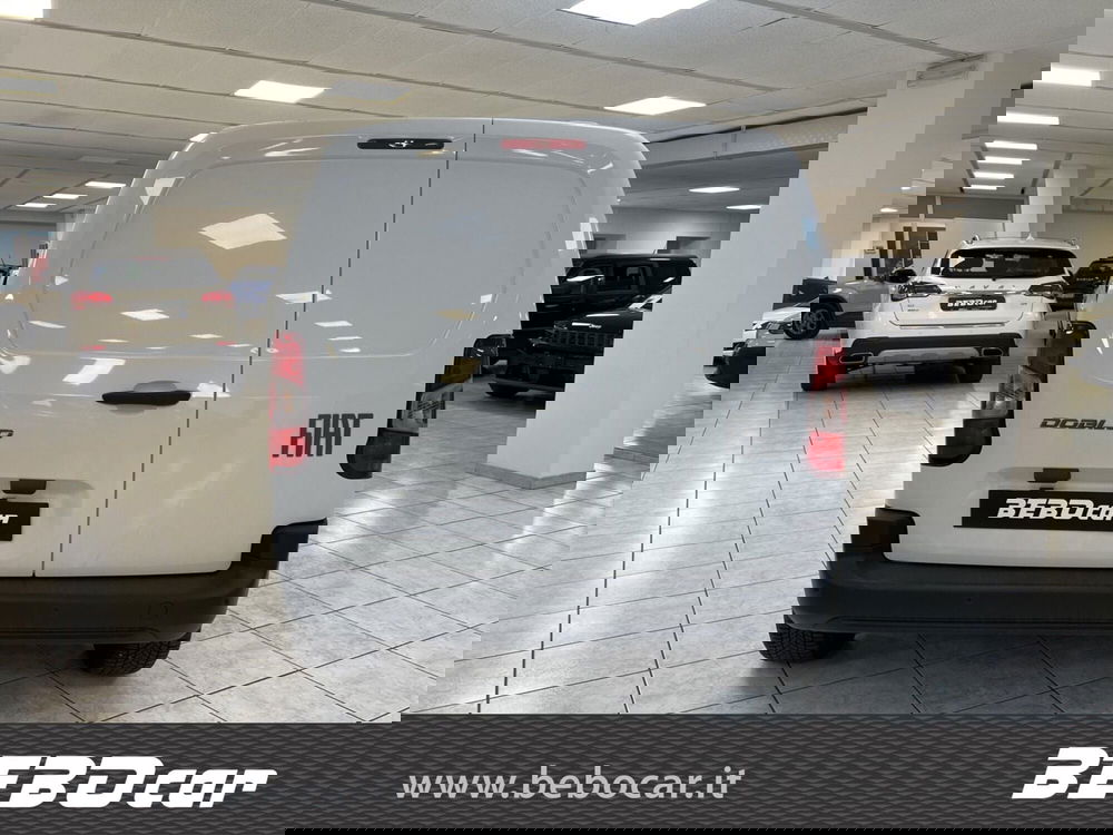 Fiat Doblò Furgone nuova a Torino (7)