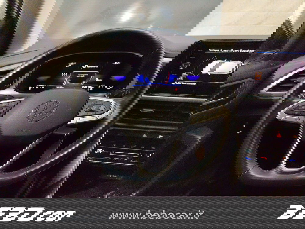 Volkswagen T-Roc usata a Torino (16)