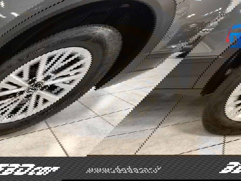 Volkswagen T-Roc usata a Torino (11)