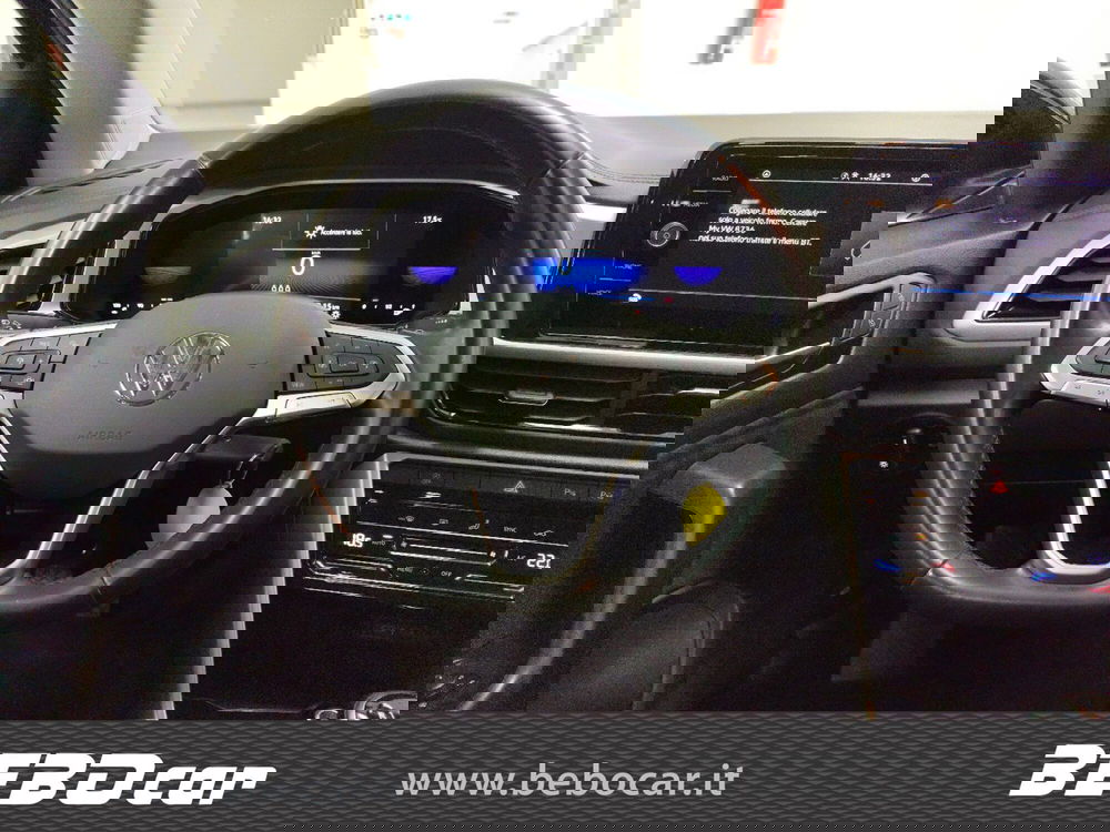 Volkswagen T-Roc usata a Torino (16)