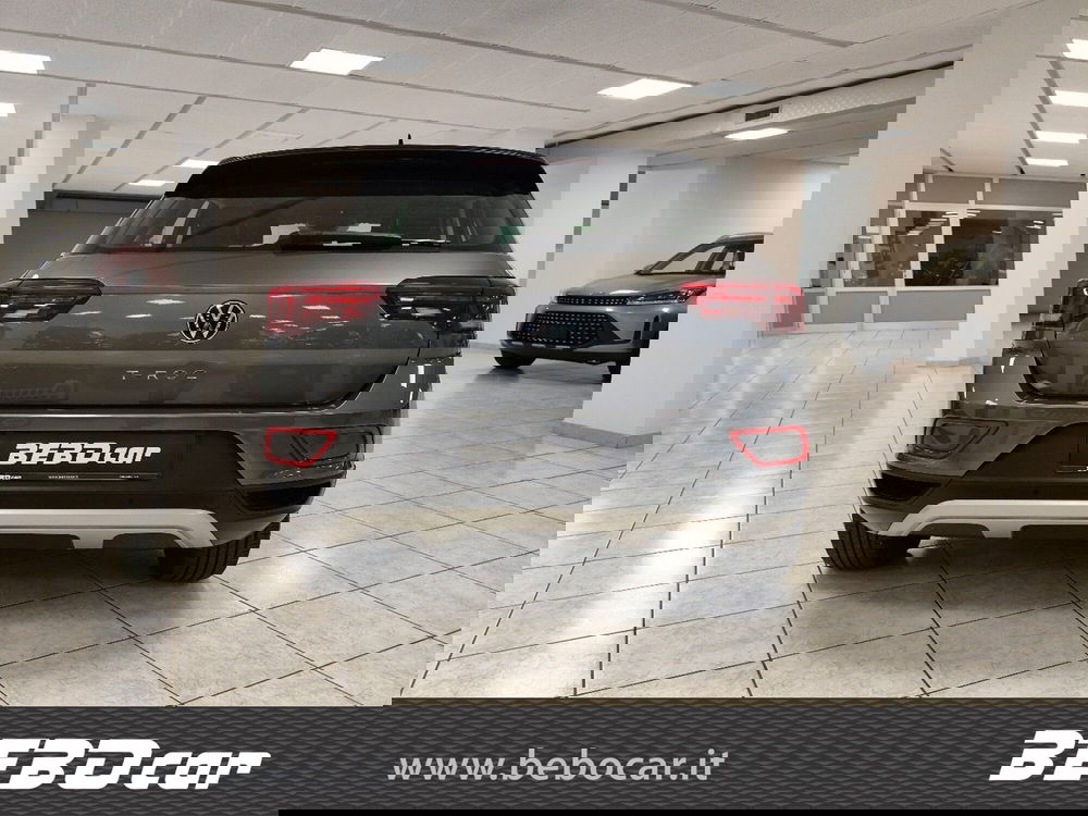 Volkswagen T-Roc usata a Torino (6)