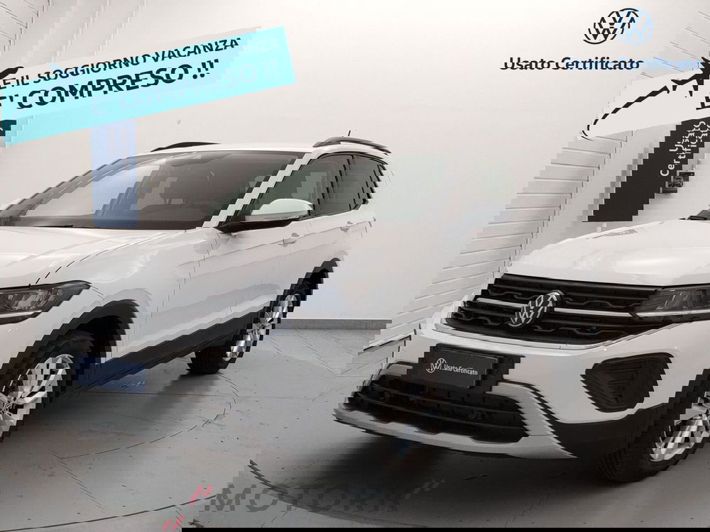 Volkswagen T-Cross nuova a Varese